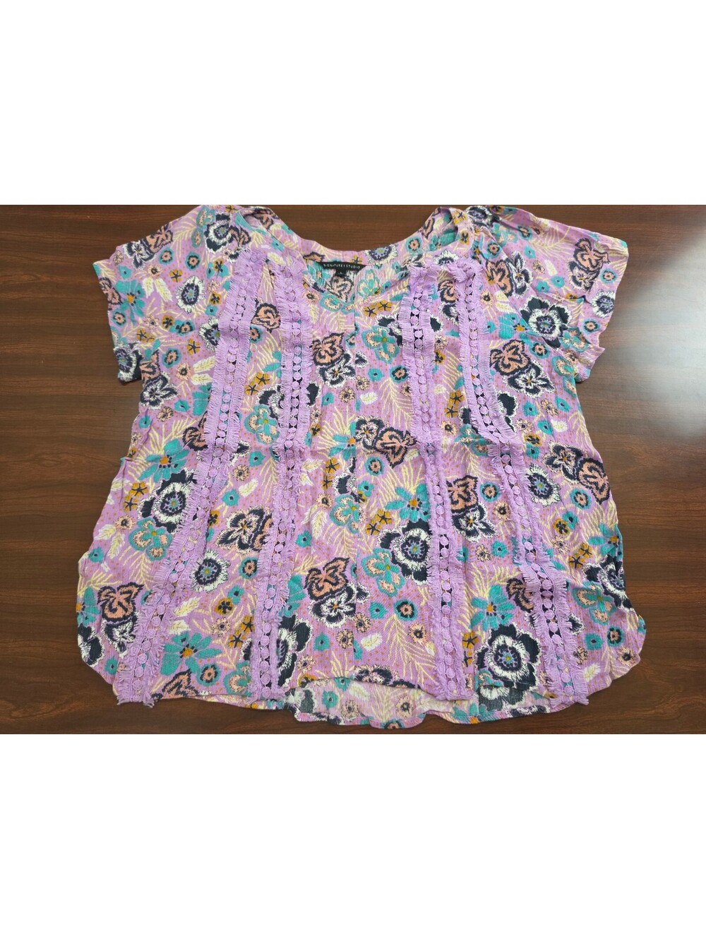 Signature Studio L Purple Floral Boho Chic Short Sleeve Lace Pastel Goth Top